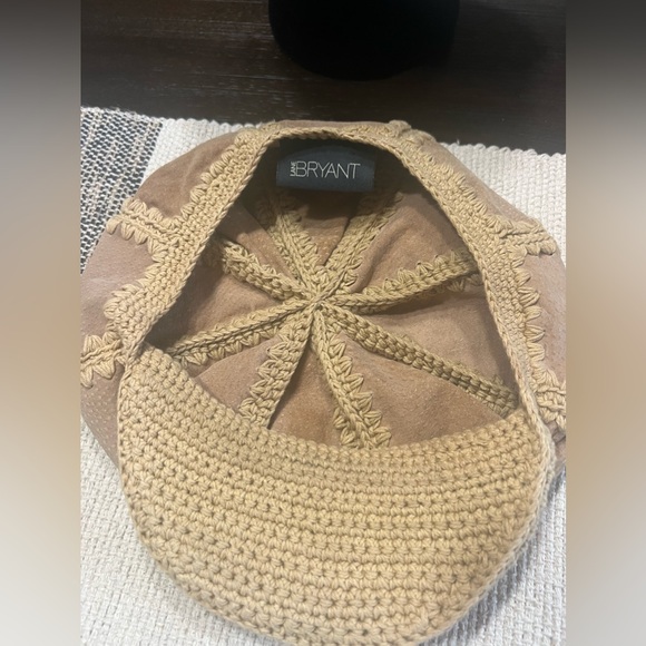 Women’s Crochet Tan Newsboy Hat By Lane Bryant - Picture 9 of 10
